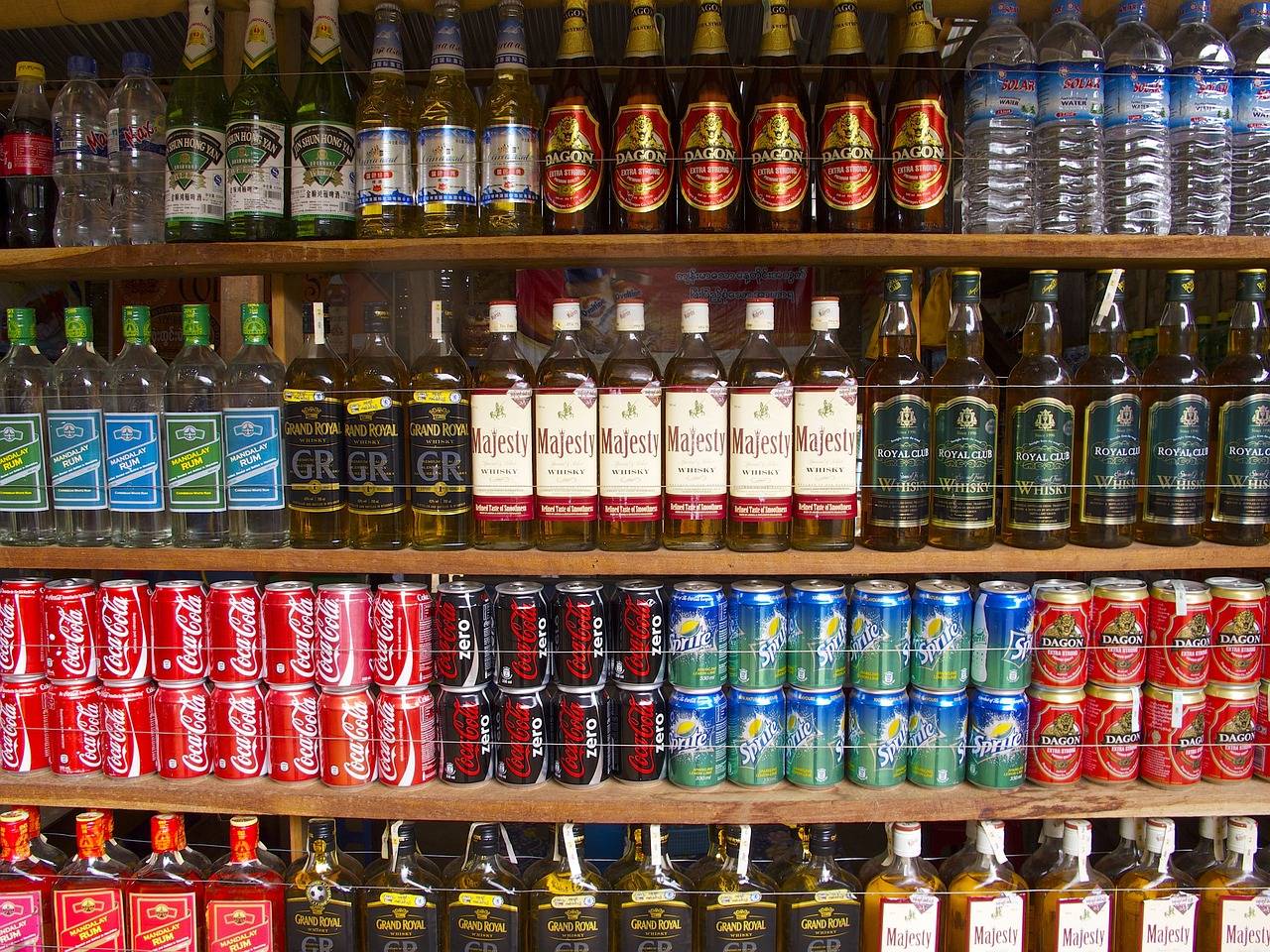 The Future of Personalized Home Decor: Customized Shopping for Living Spaces