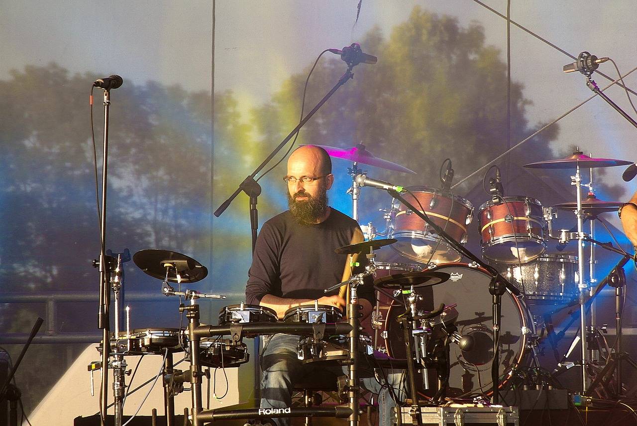 Exploring the World of Fan Fiction: Creativity and Community in Online Writing